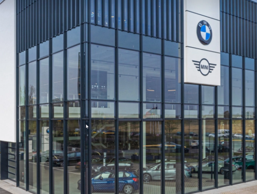 2022-06-22 22_23_14-Renova Tilburg _ BMW M dealer _ BMW i & MINI Service partner (Custom)